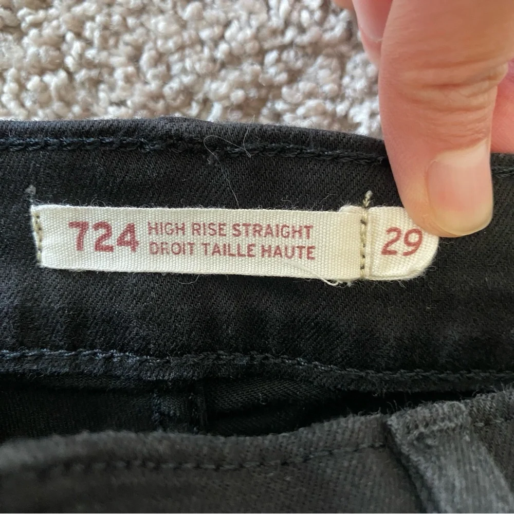 Levi's Women's Straight Leg Jeans - Black - Picture 10 of 16